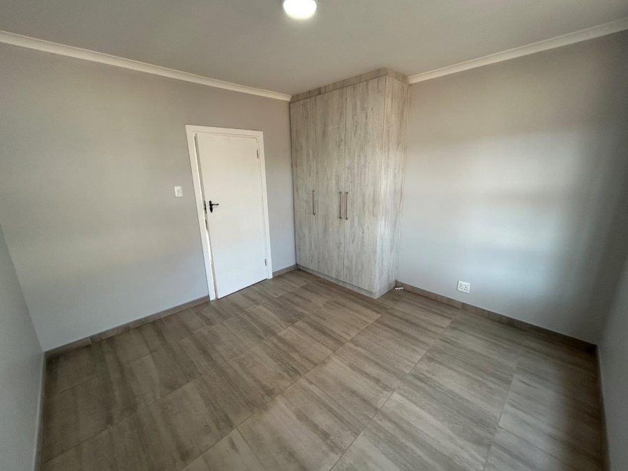 9 Bedroom Property for Sale in Jeffreys Bay Central Eastern Cape